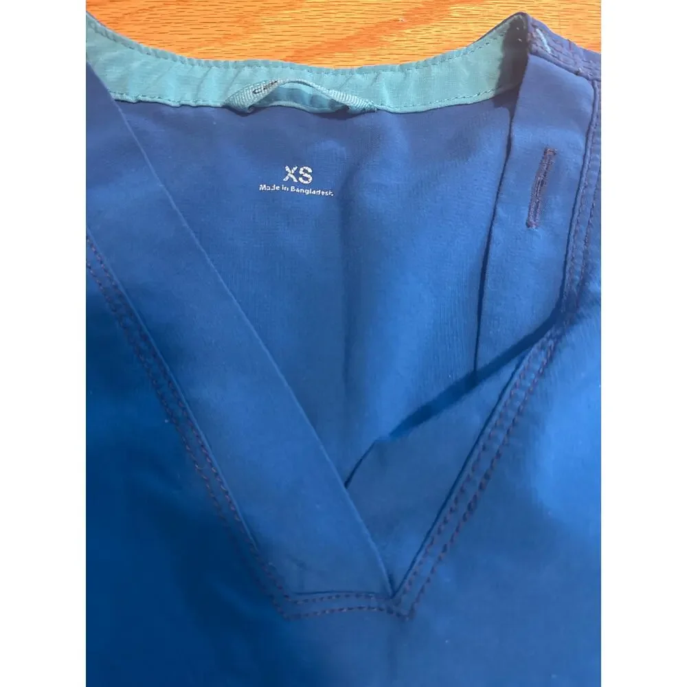 CARHARTT Women’s Scrub Set Sz XS/S Blue Medical Top Pants Nurse Hospital - Picture 4 of 7